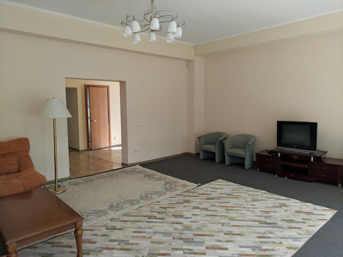 Вилла В Пансионате Витязь Villa Chok-Tal Kültér fotó